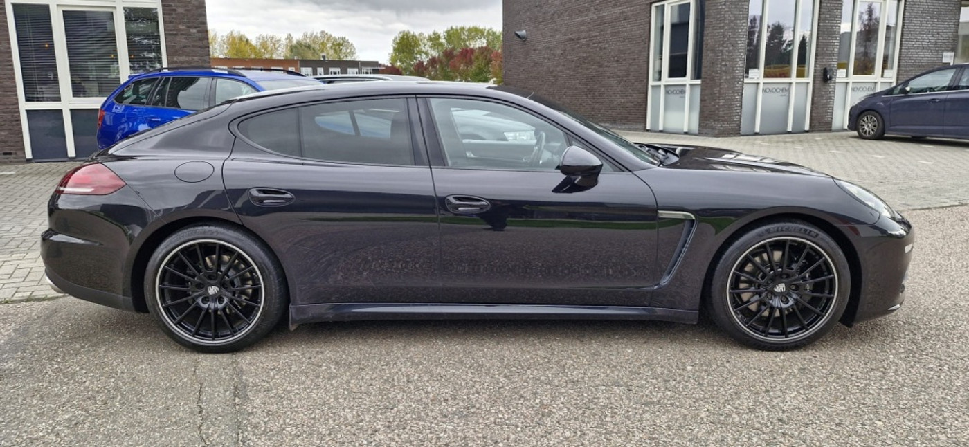 Foto van Porsche Panamera S E-hybrid