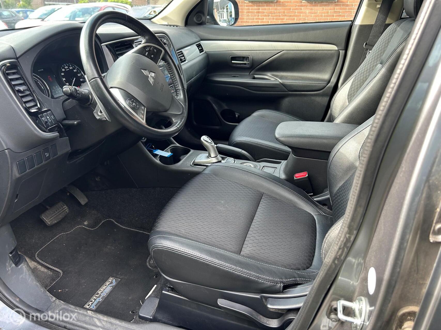 Foto van Mitsubishi Mitsubishi Outlander
