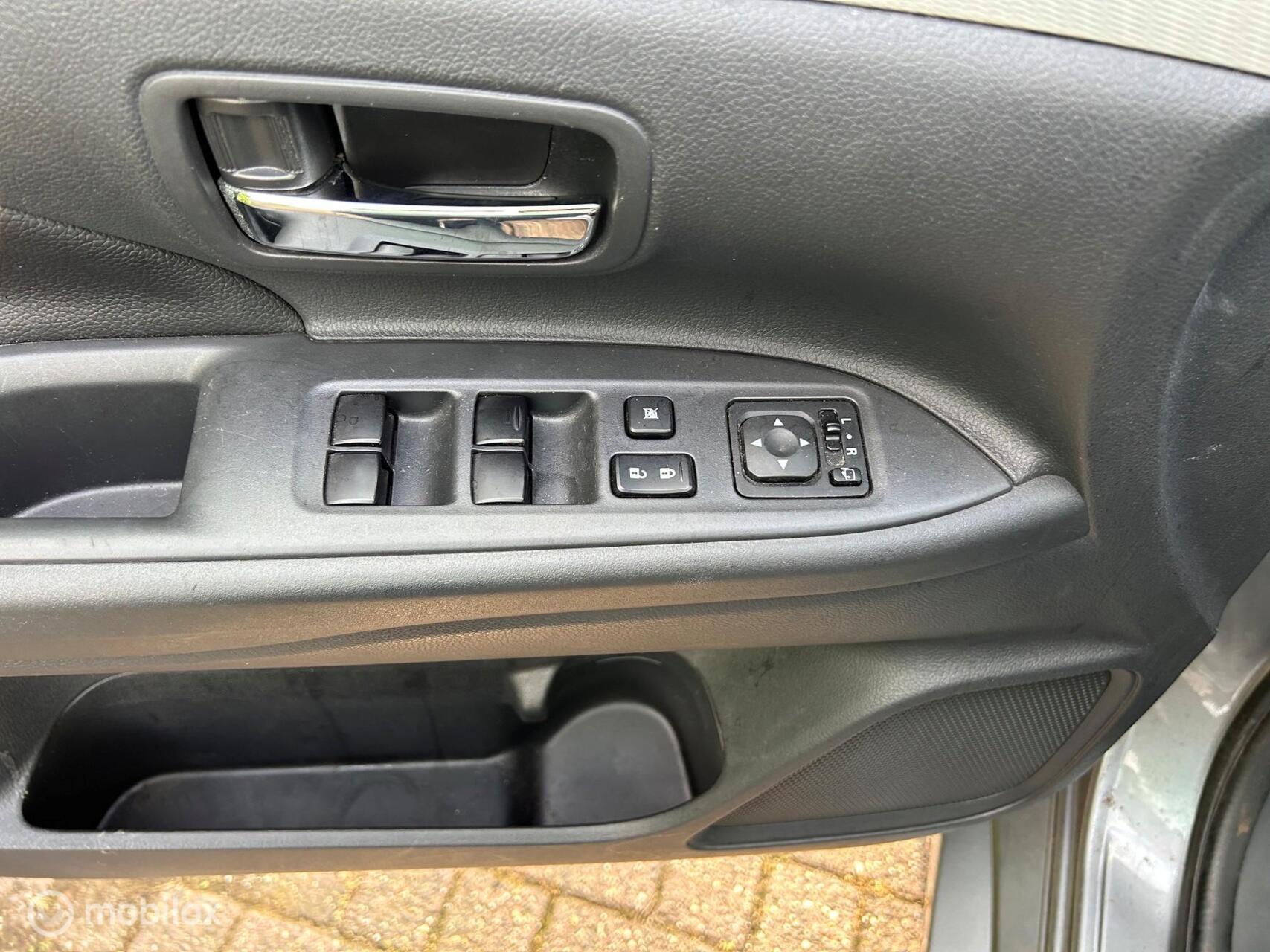 Foto van Mitsubishi Mitsubishi Outlander