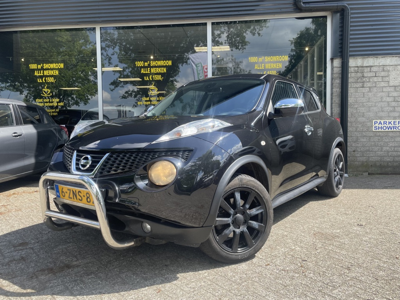 Nissan Nissan Juke 1.6 DIG-T Acenta 2011 - voorkant