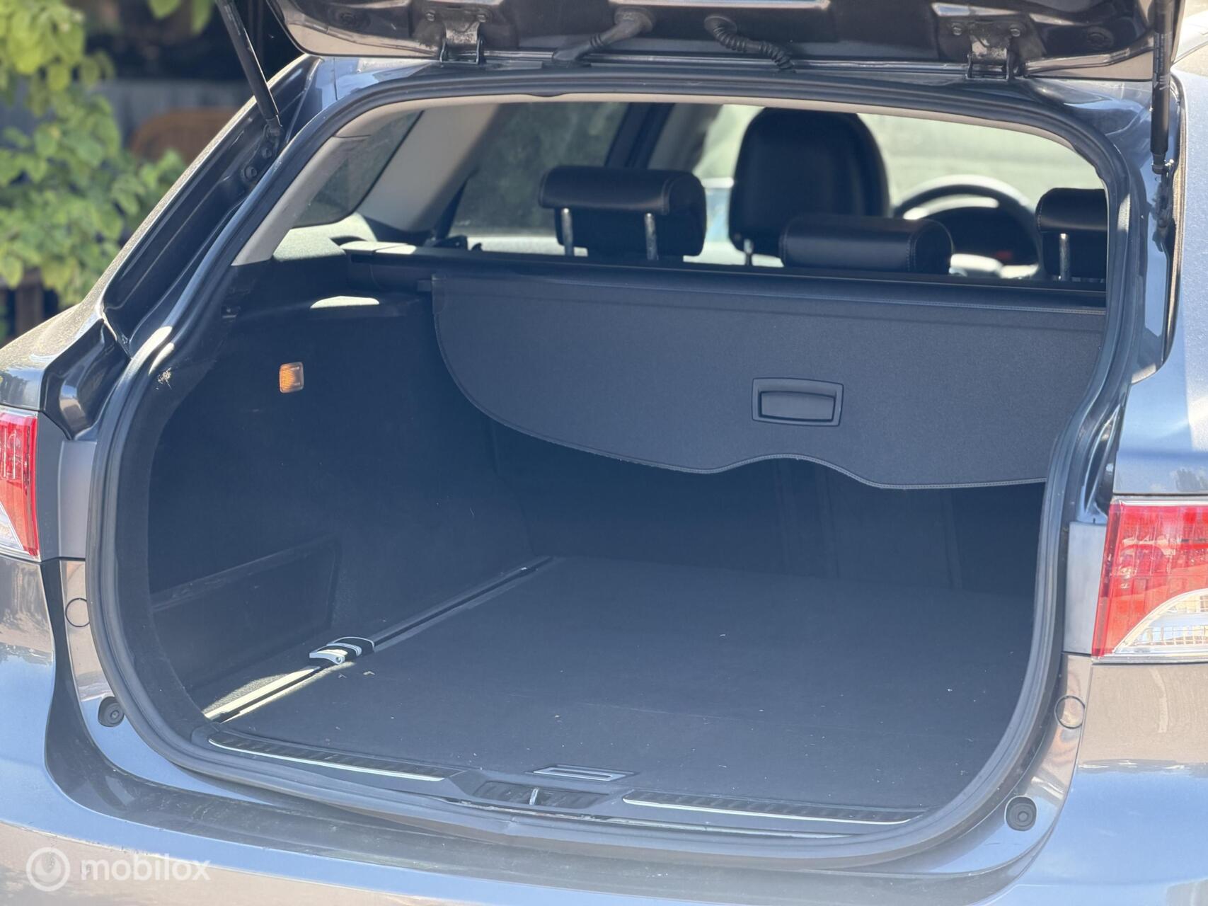 Foto van Toyota Toyota Avensis