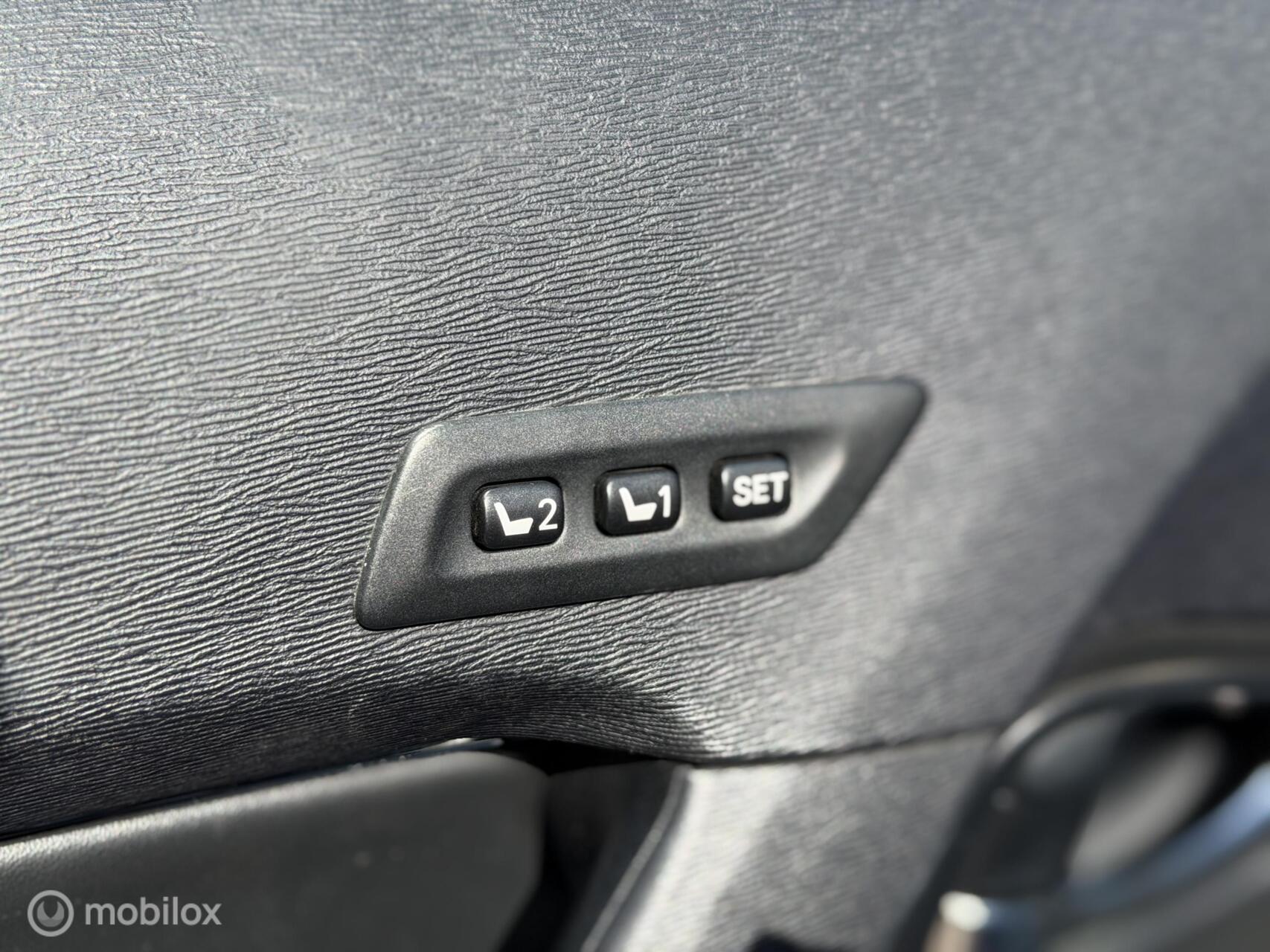 Foto van Toyota Toyota Avensis