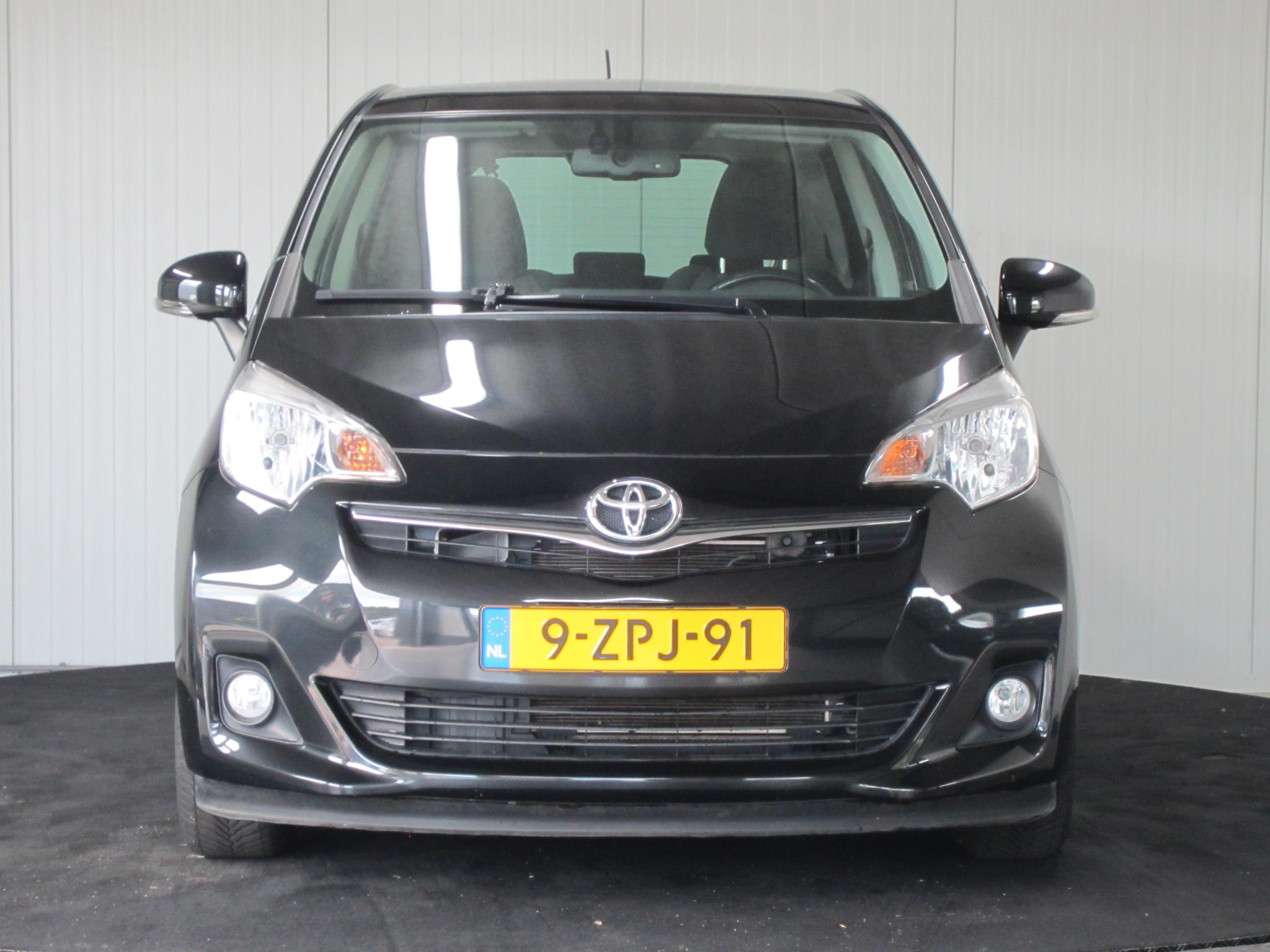 Foto van Toyota Toyota Verso-s