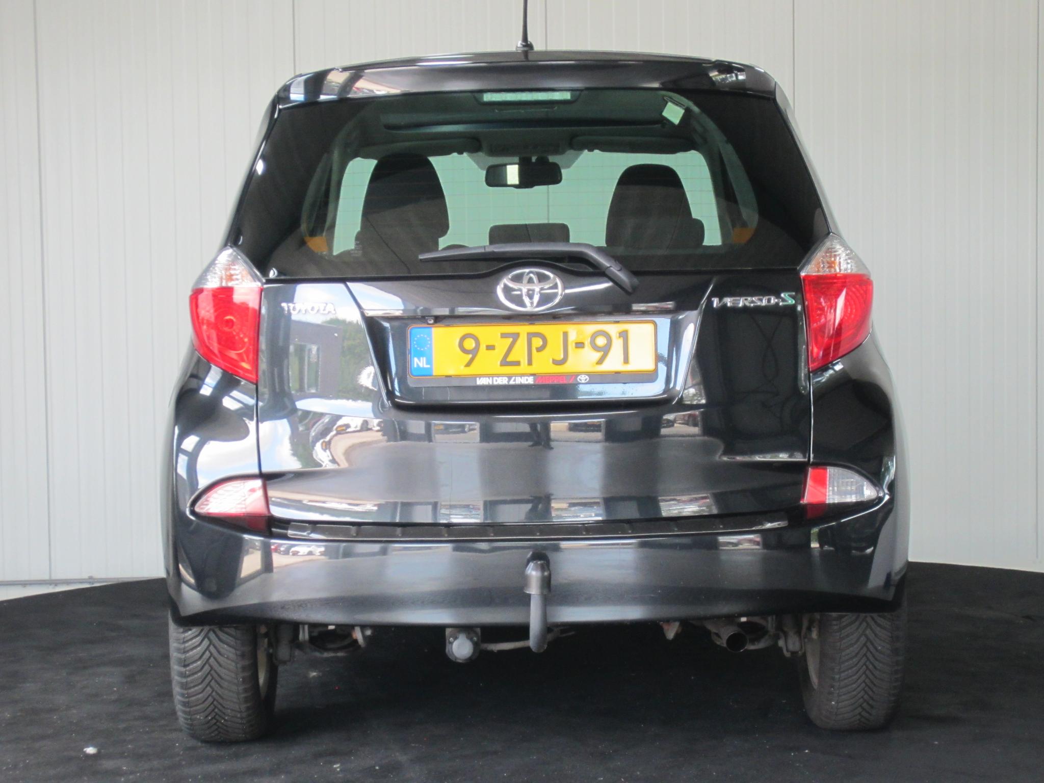 Foto van Toyota Toyota Verso-s