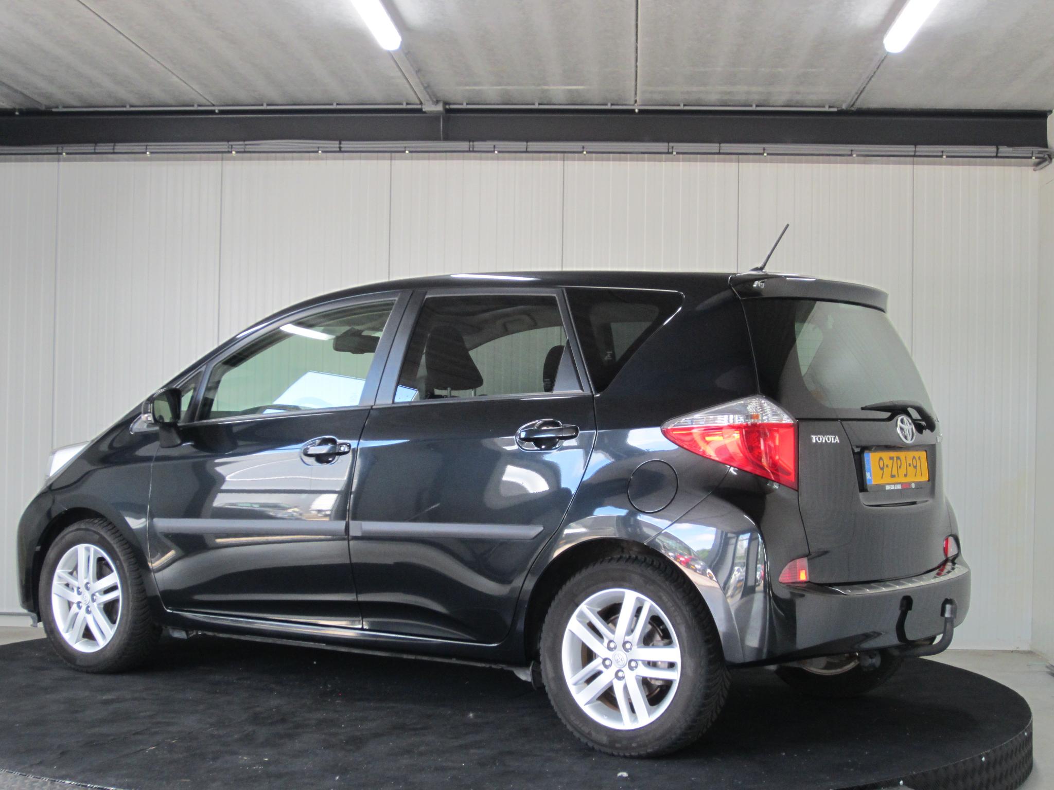 Foto van Toyota Toyota Verso-s