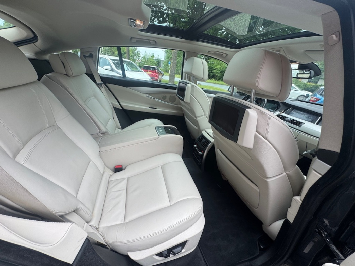 Foto van BMW 550i