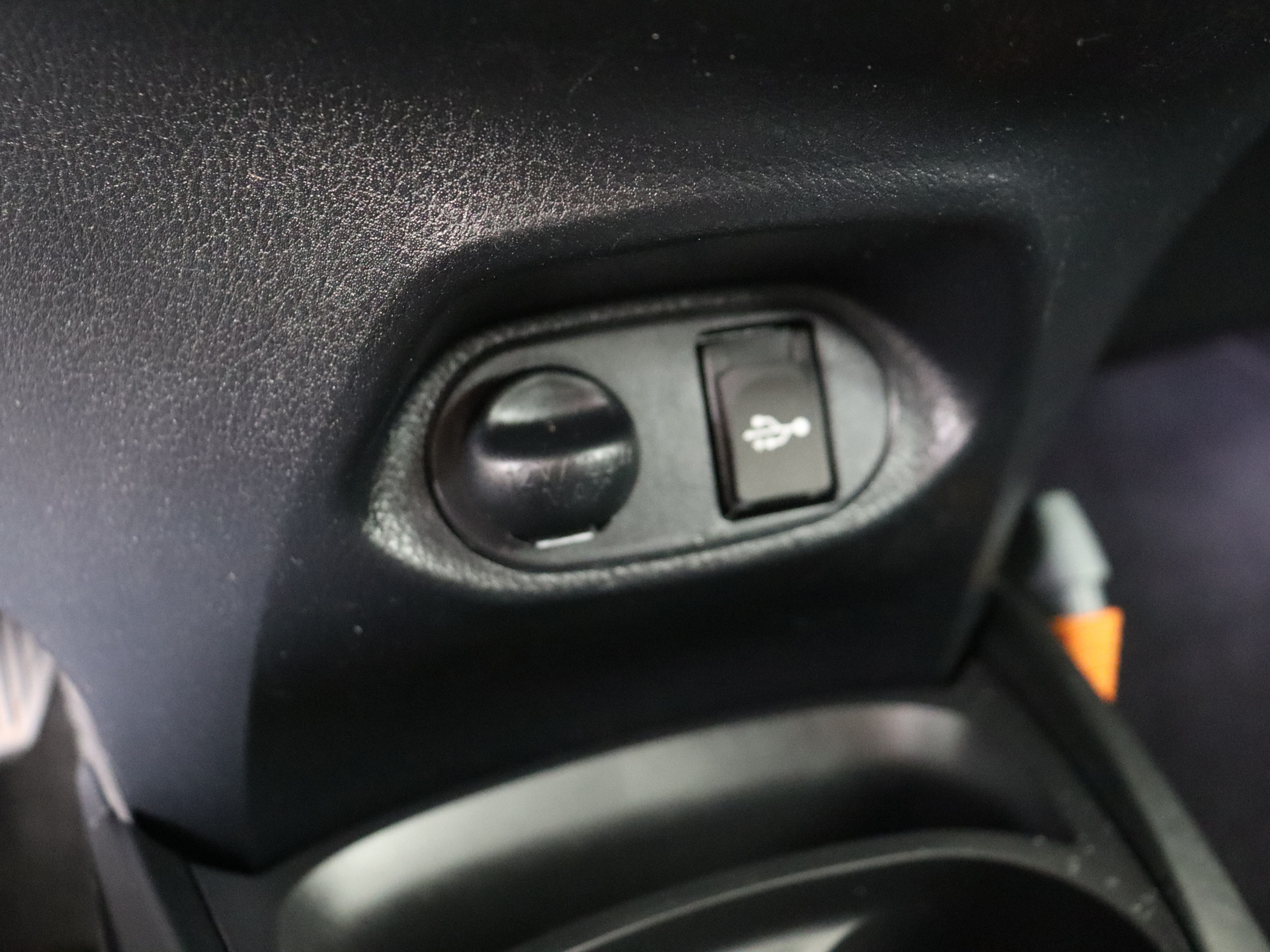 Foto van Toyota Toyota Yaris Hybrid