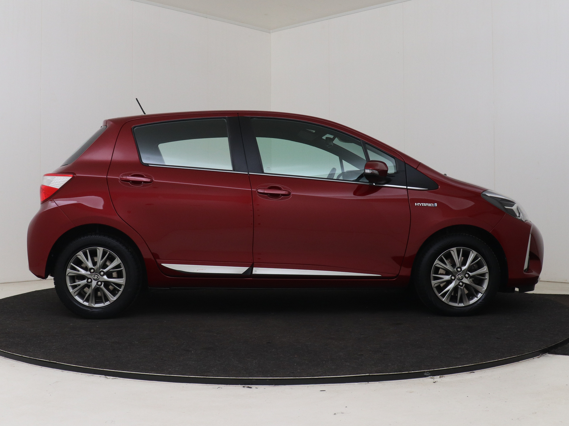 Foto van Toyota Toyota Yaris Hybrid