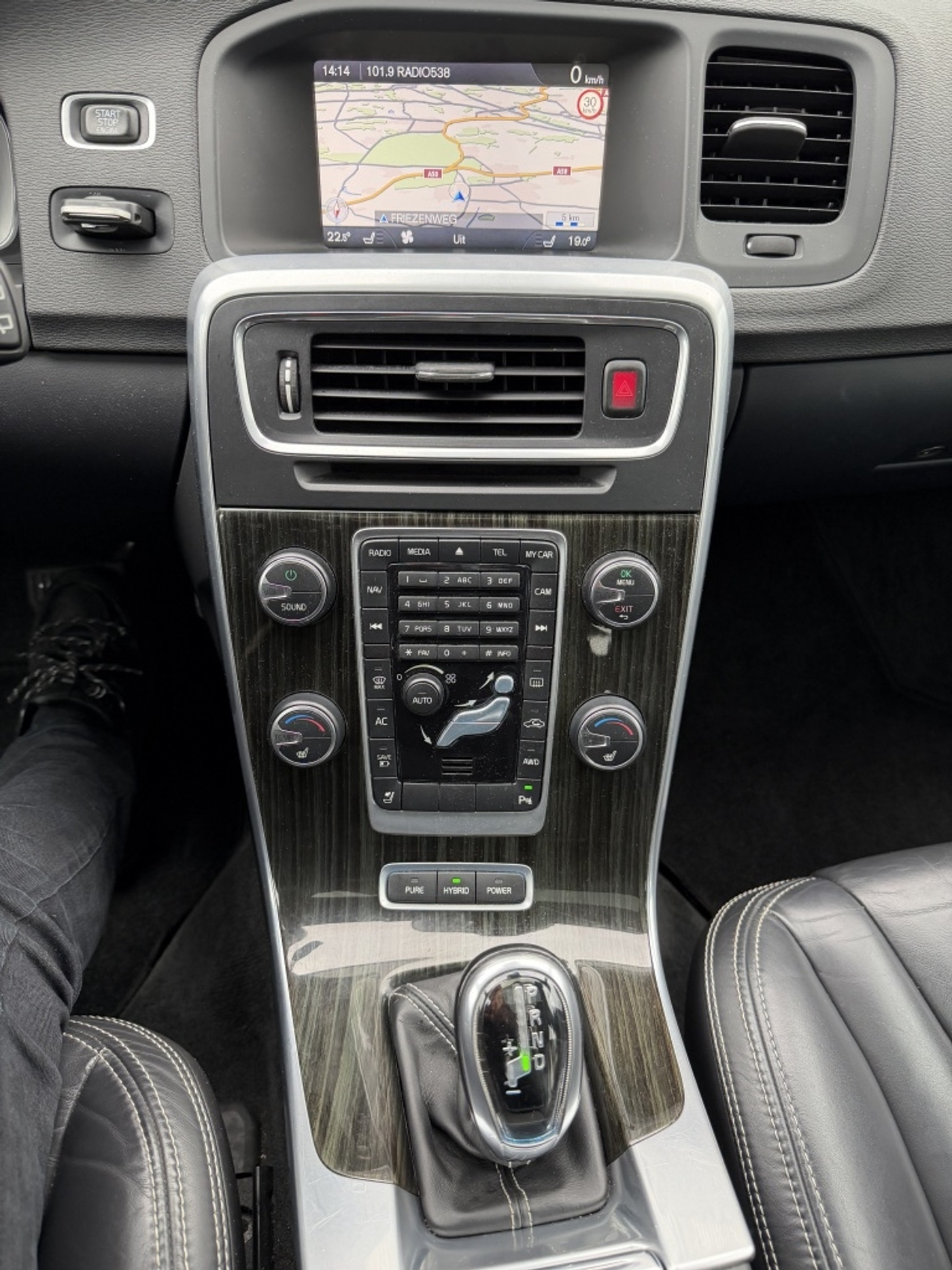 Foto van Volvo V60 Plug In Hybrid