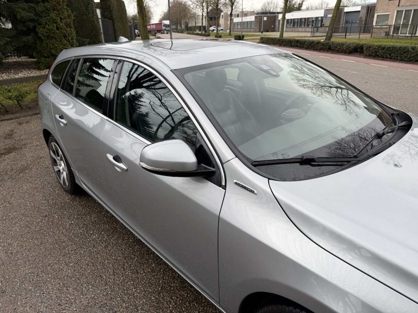 Foto van Volvo V60 Plug In Hybrid