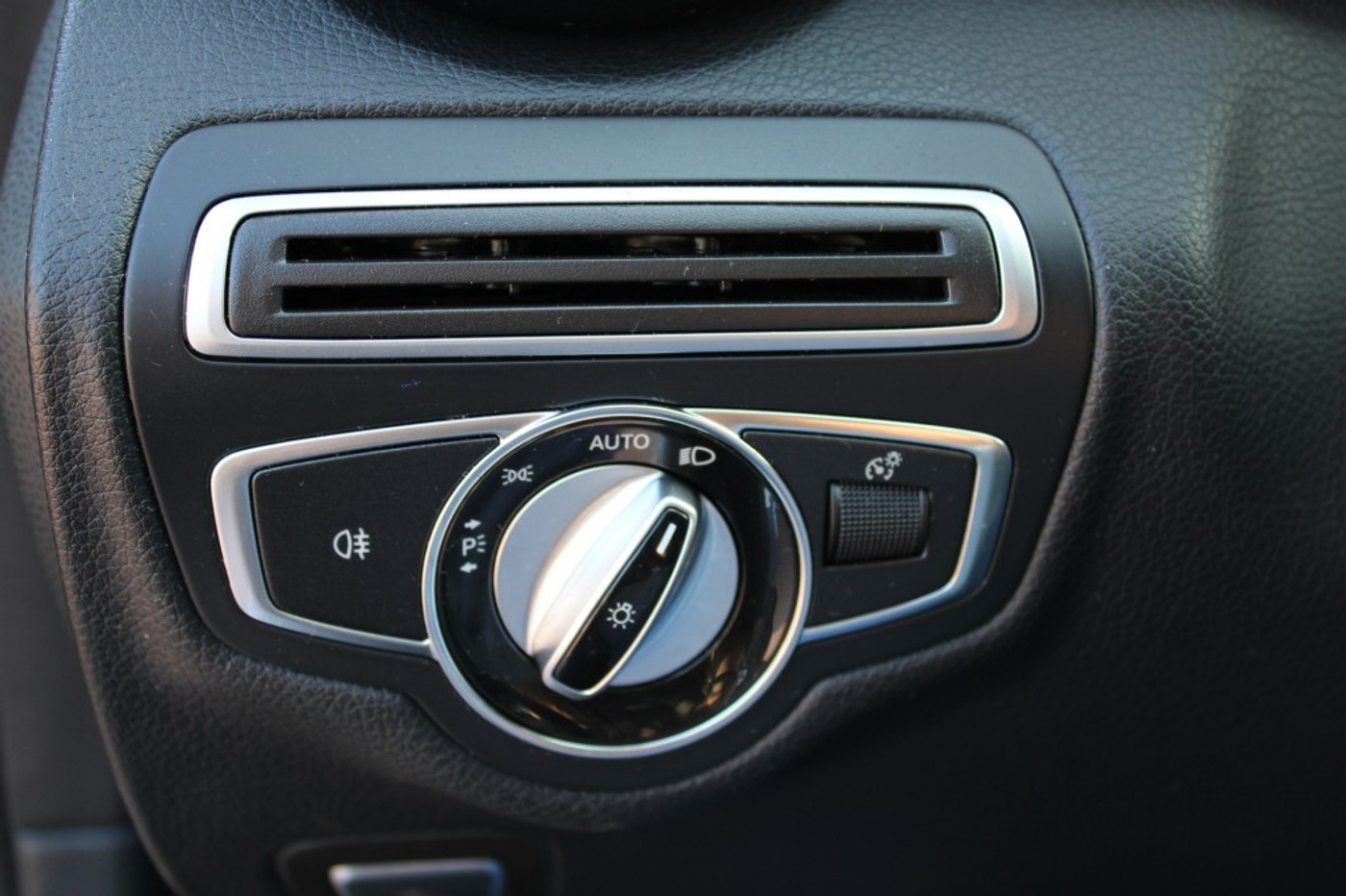 Foto van Mercedes-Benz C 180