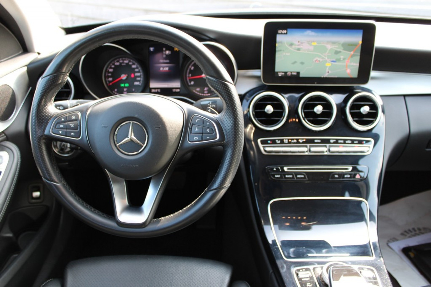 Foto van Mercedes-Benz C 180