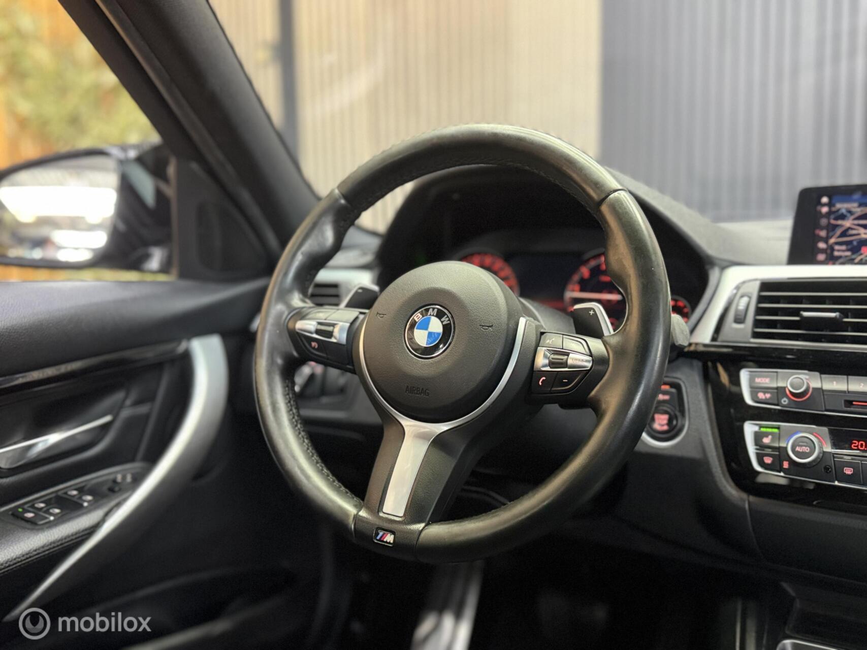 Foto van BMW 320i