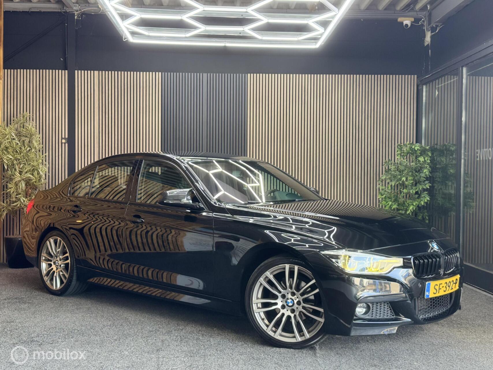 Foto van BMW 320i