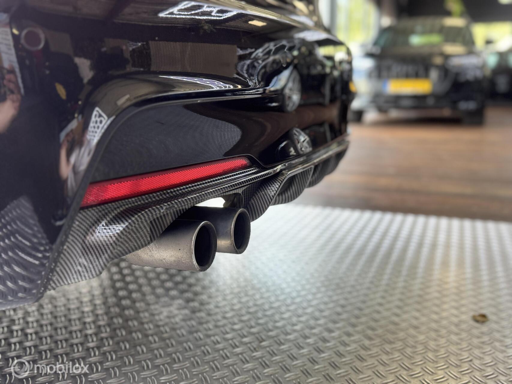 Foto van BMW 320i