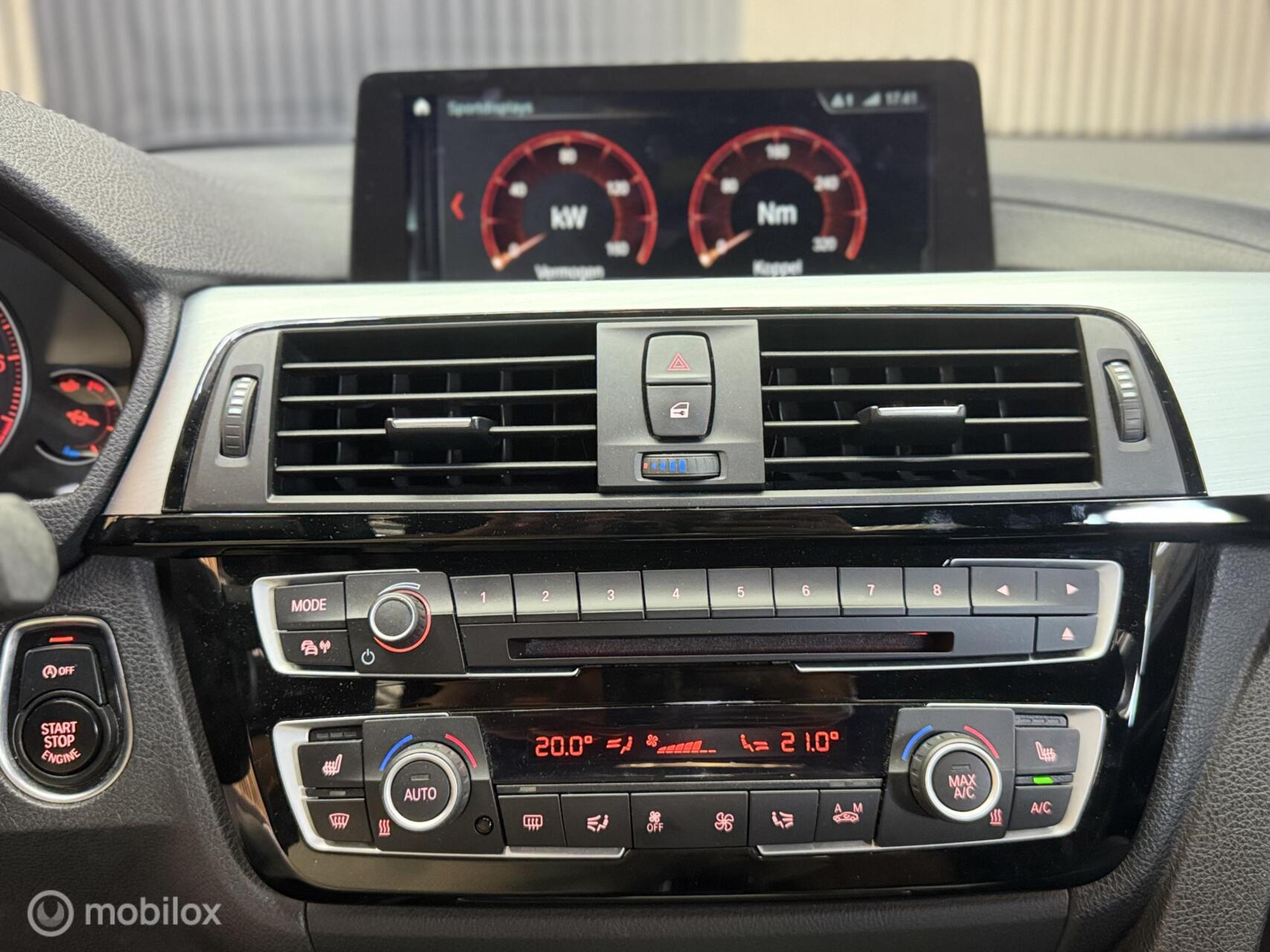Foto van BMW 320i