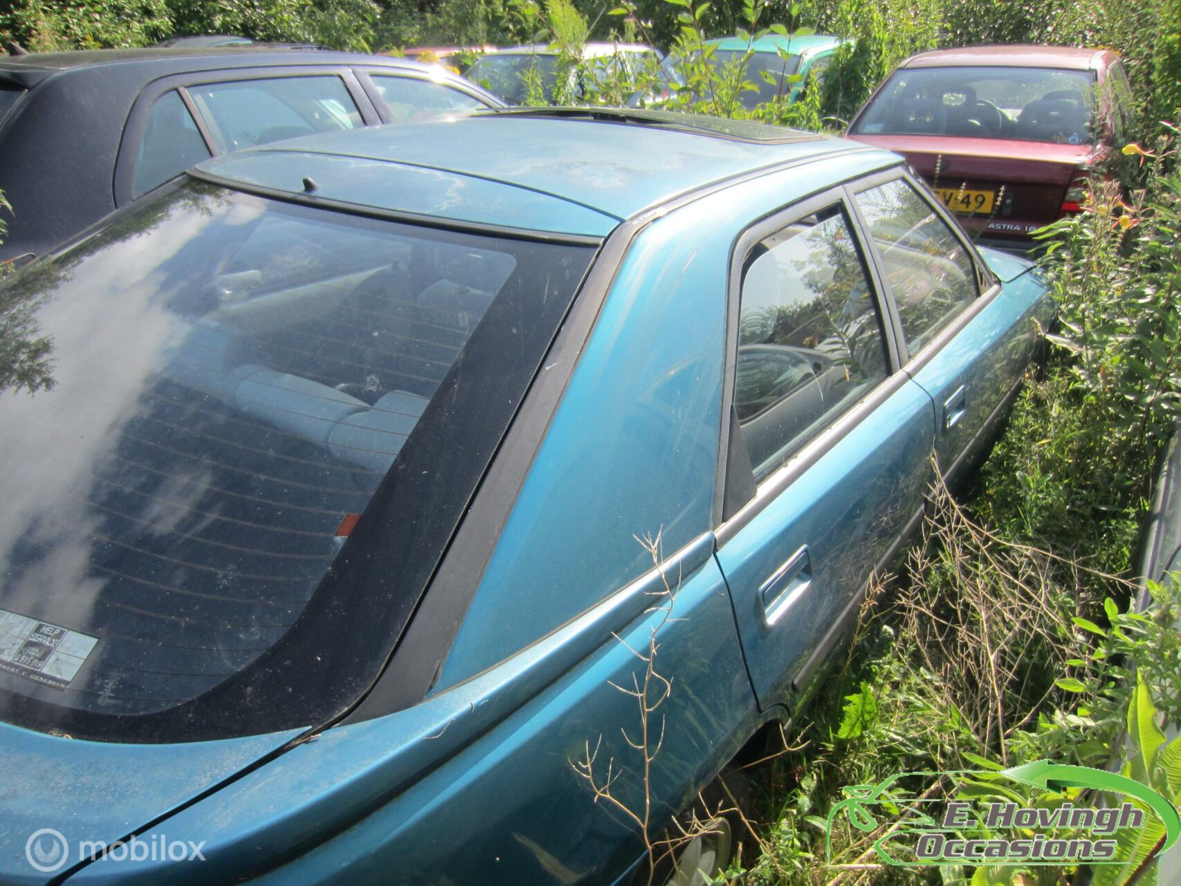 Foto van Mazda 323