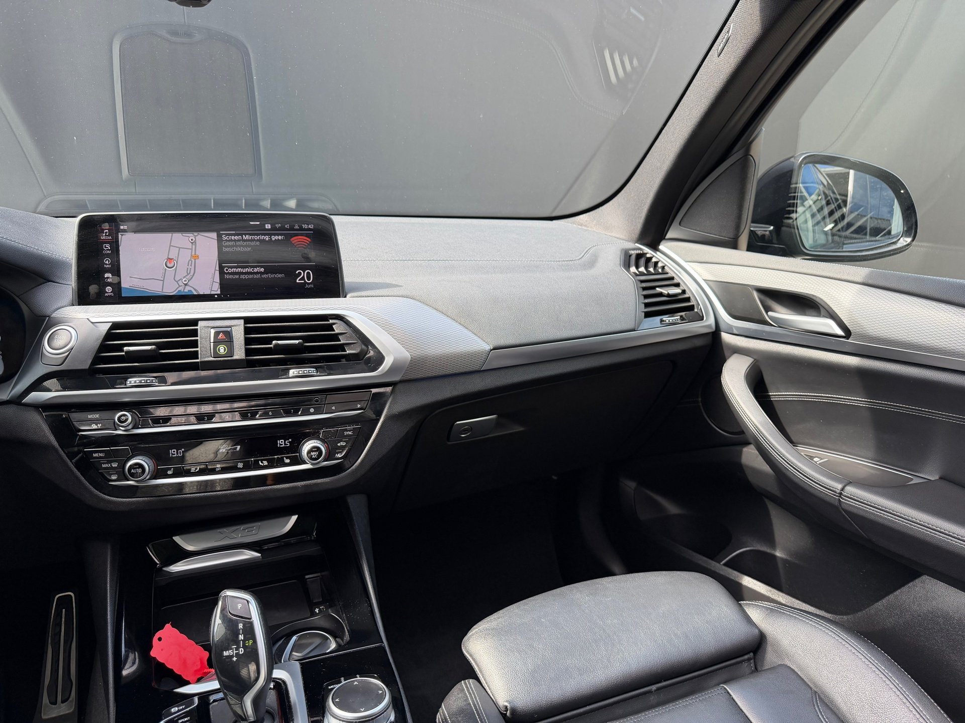 Foto van BMW X3 Xdrive30e