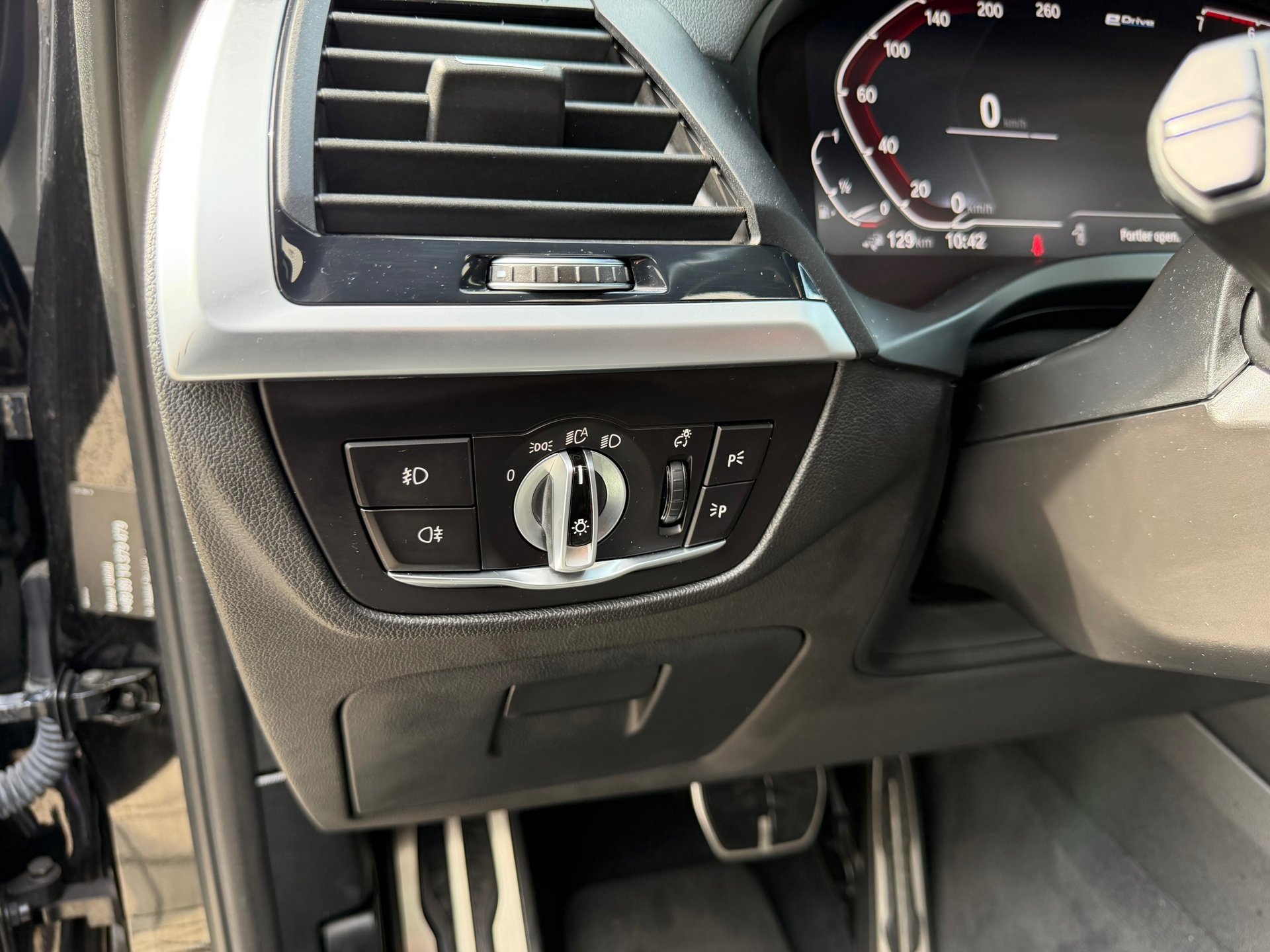Foto van BMW X3 Xdrive30e