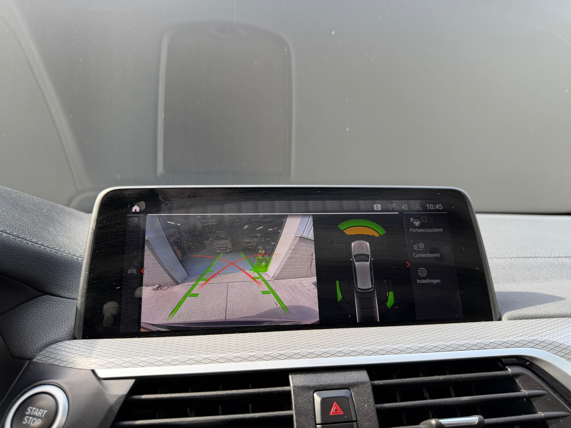 Foto van BMW X3 Xdrive30e
