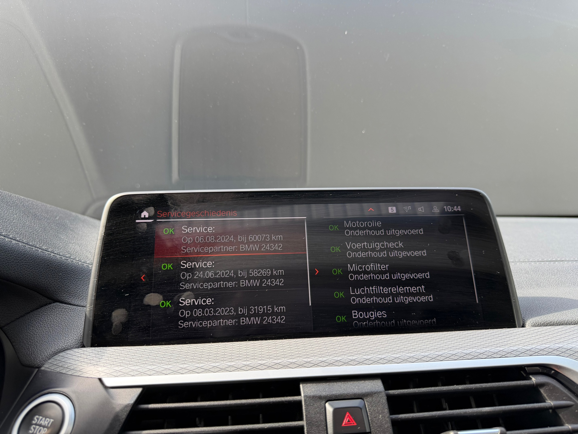 Foto van BMW X3 Xdrive30e