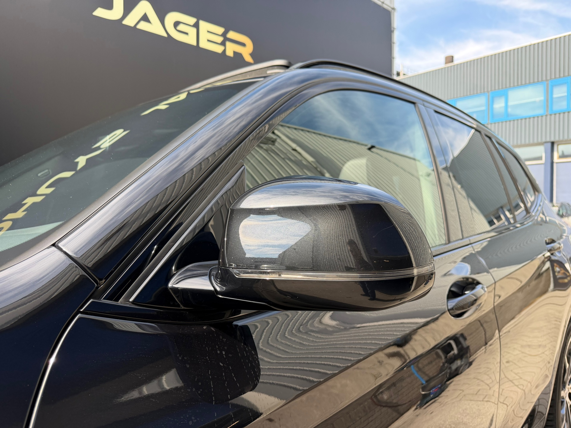 Foto van BMW X3 Xdrive30e