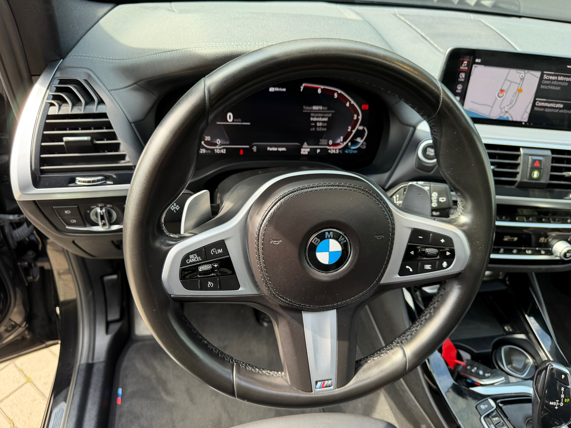Foto van BMW X3 Xdrive30e