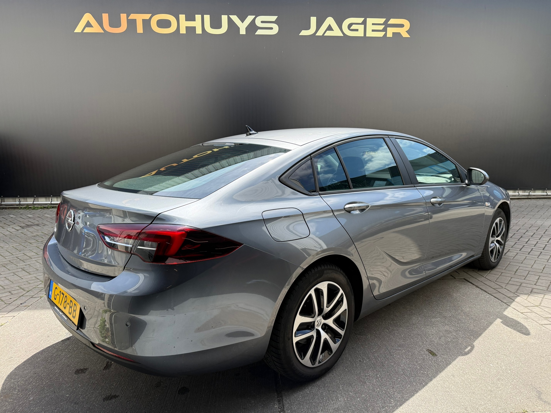 Foto van Opel Insignia Grand Sport