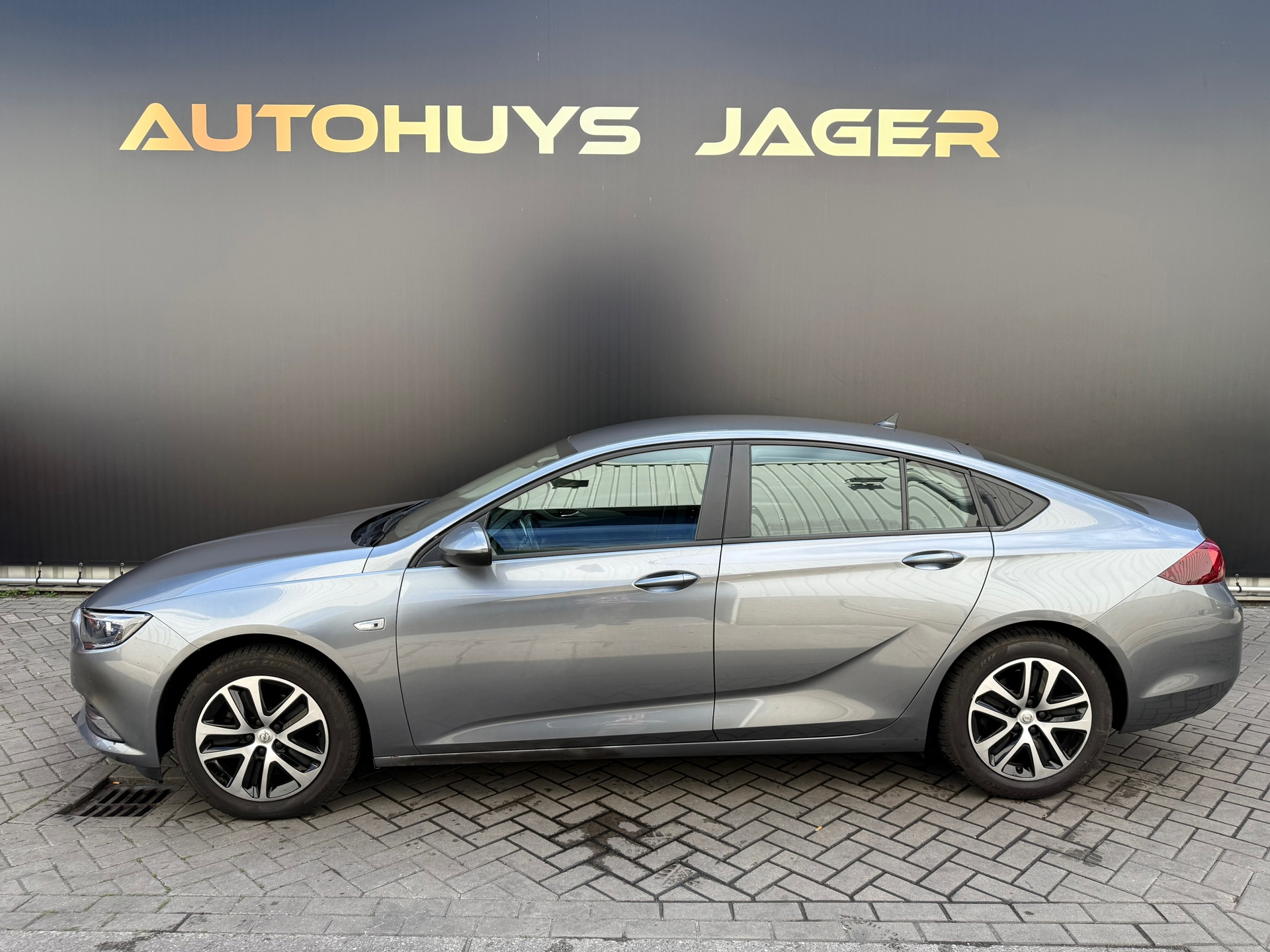 Foto van Opel Insignia Grand Sport