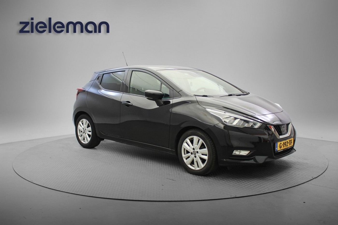 Nissan Nissan Micra 1.0 IG-T N-Connecta - Camera, Lichtmetalen Velgen, Navi 2019 - voorkant