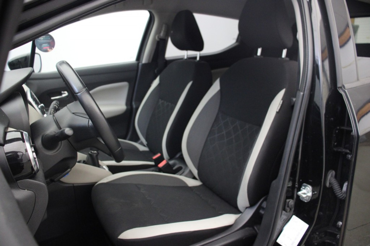 Foto van Nissan Nissan Micra