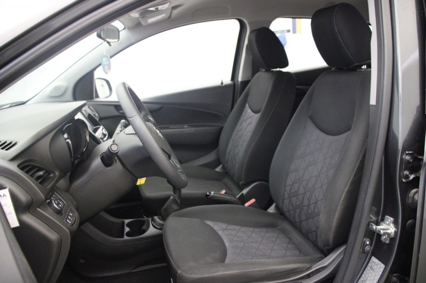 Foto van Opel Karl / Viva
