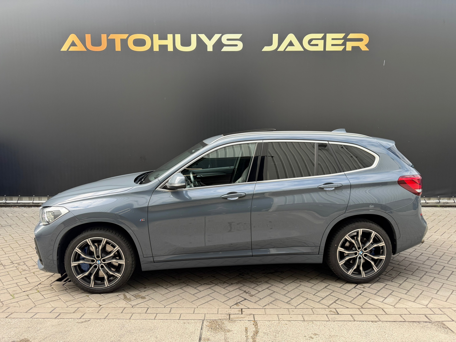 Foto van BMW X1 Sdrive20i