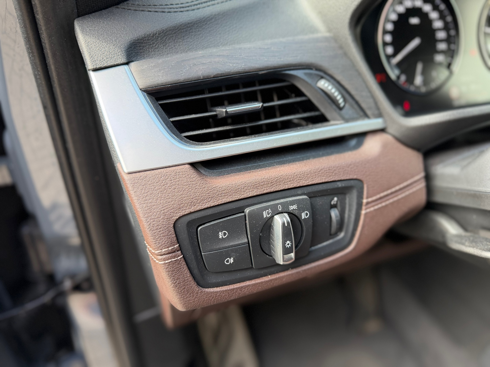 Foto van BMW X1 Sdrive20i