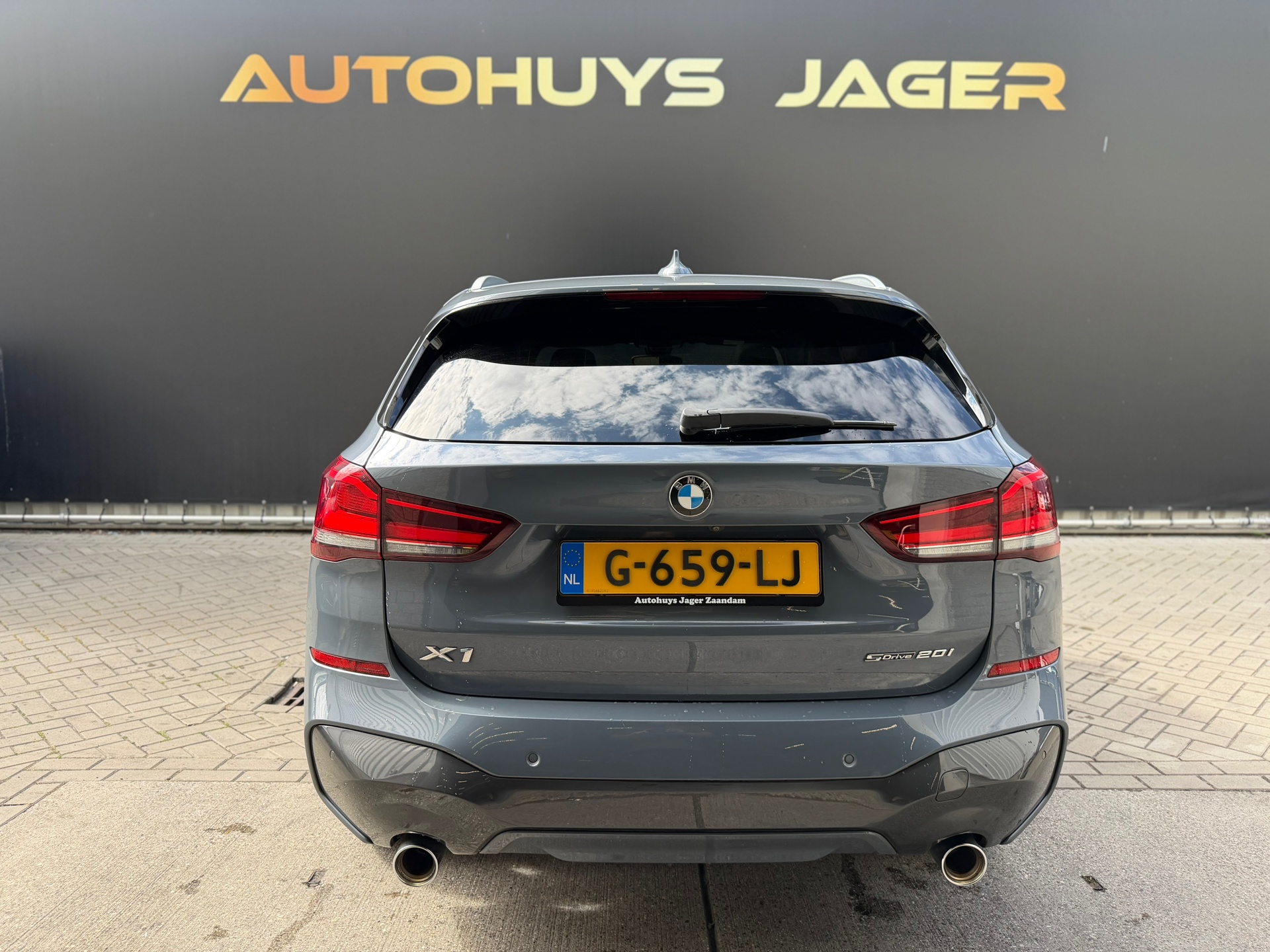 Foto van BMW X1 Sdrive20i