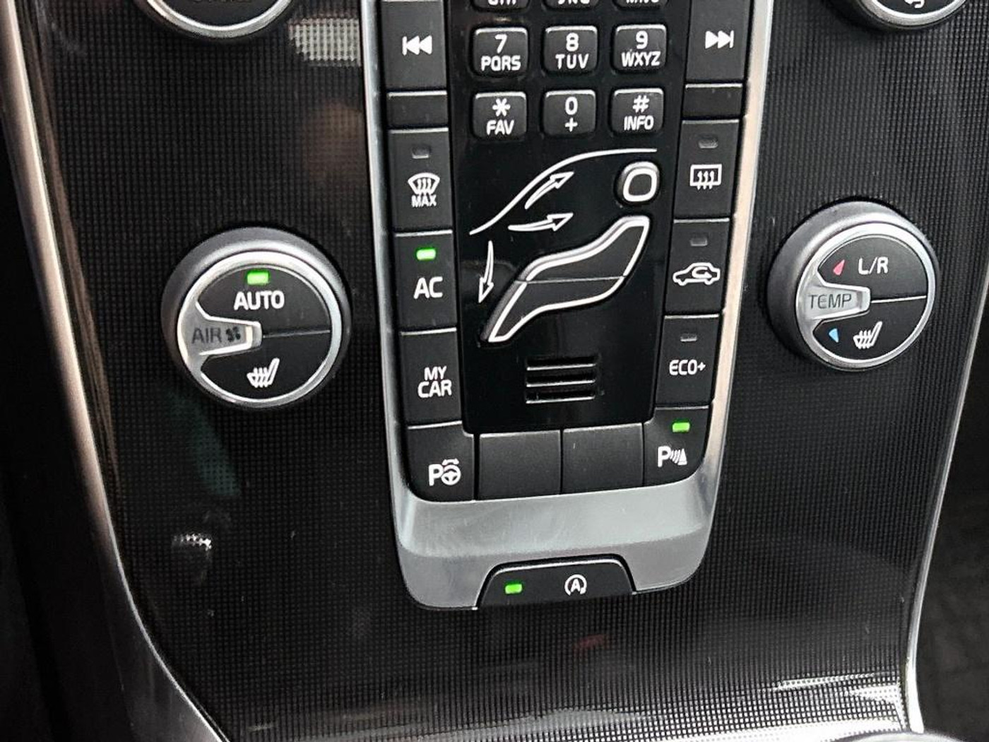 Foto van Volvo V40 Cross Country