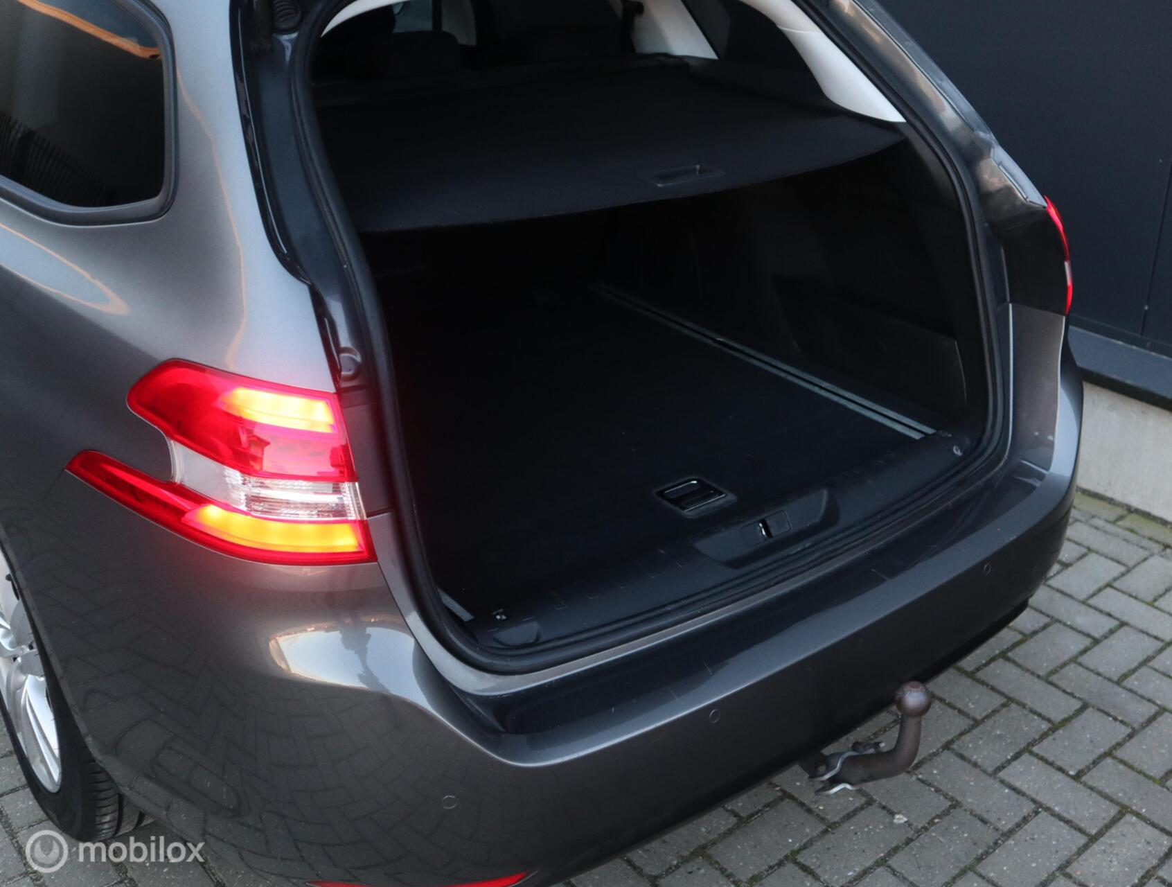 Foto van Peugeot 308 SW