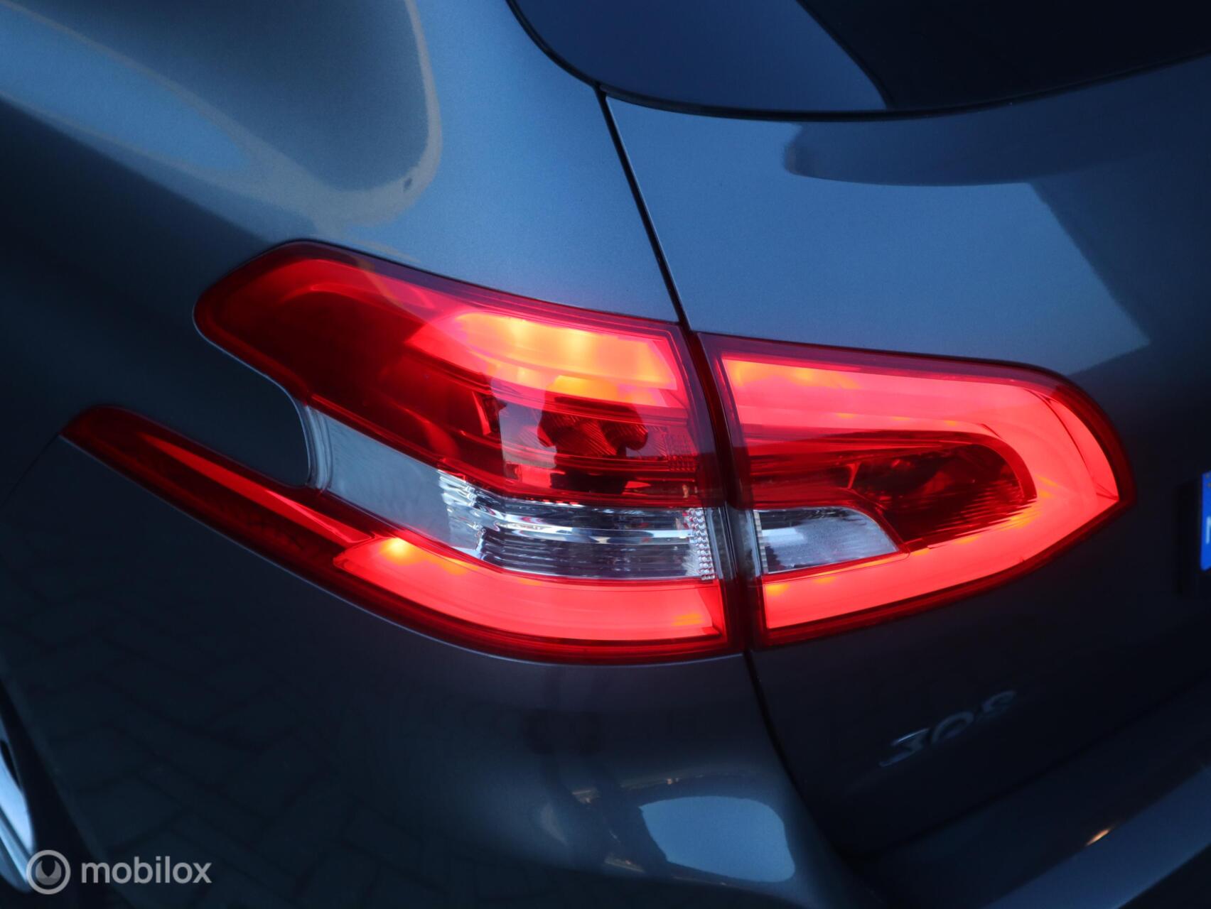 Foto van Peugeot 308 SW
