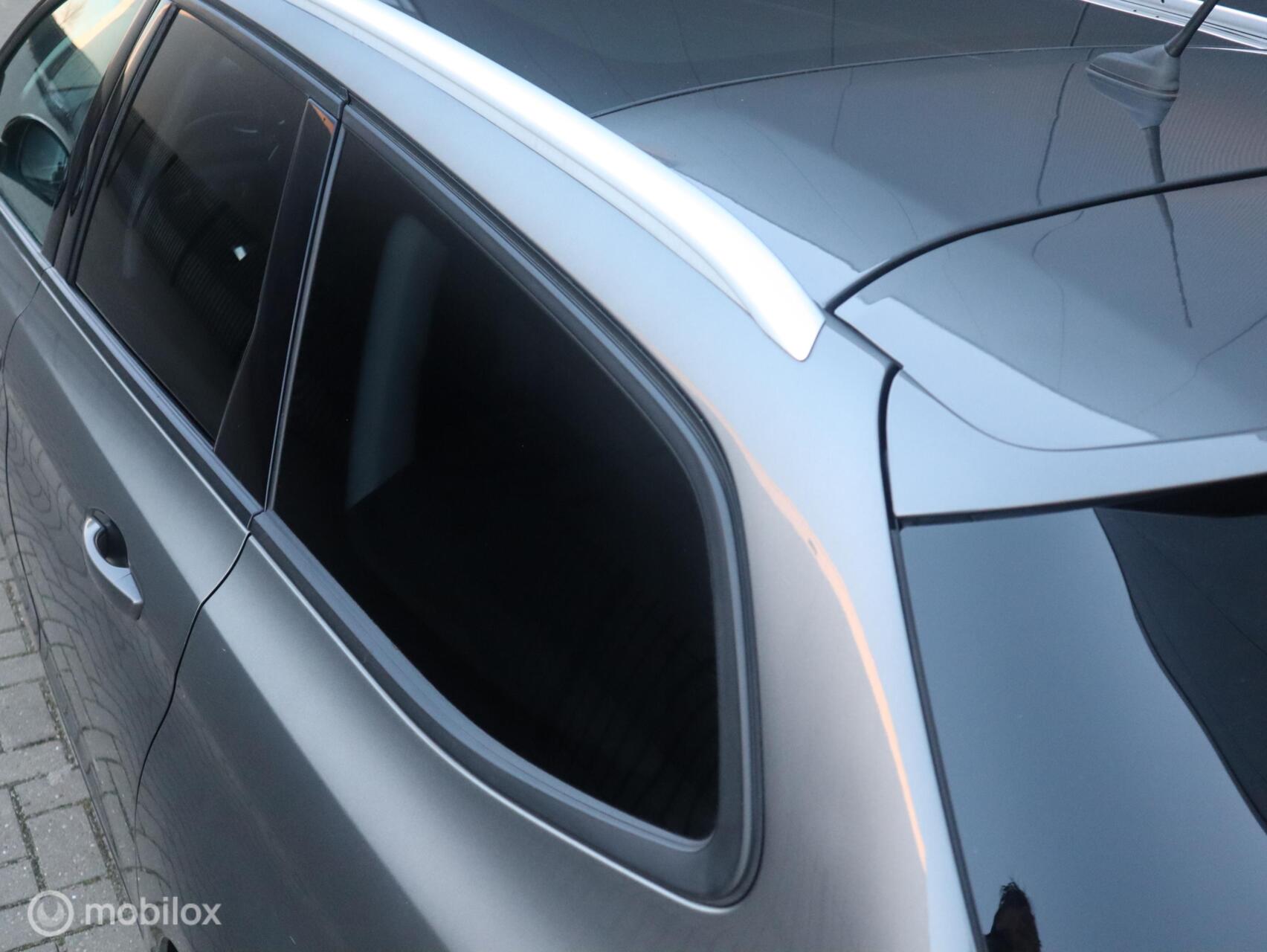 Foto van Peugeot 308 SW