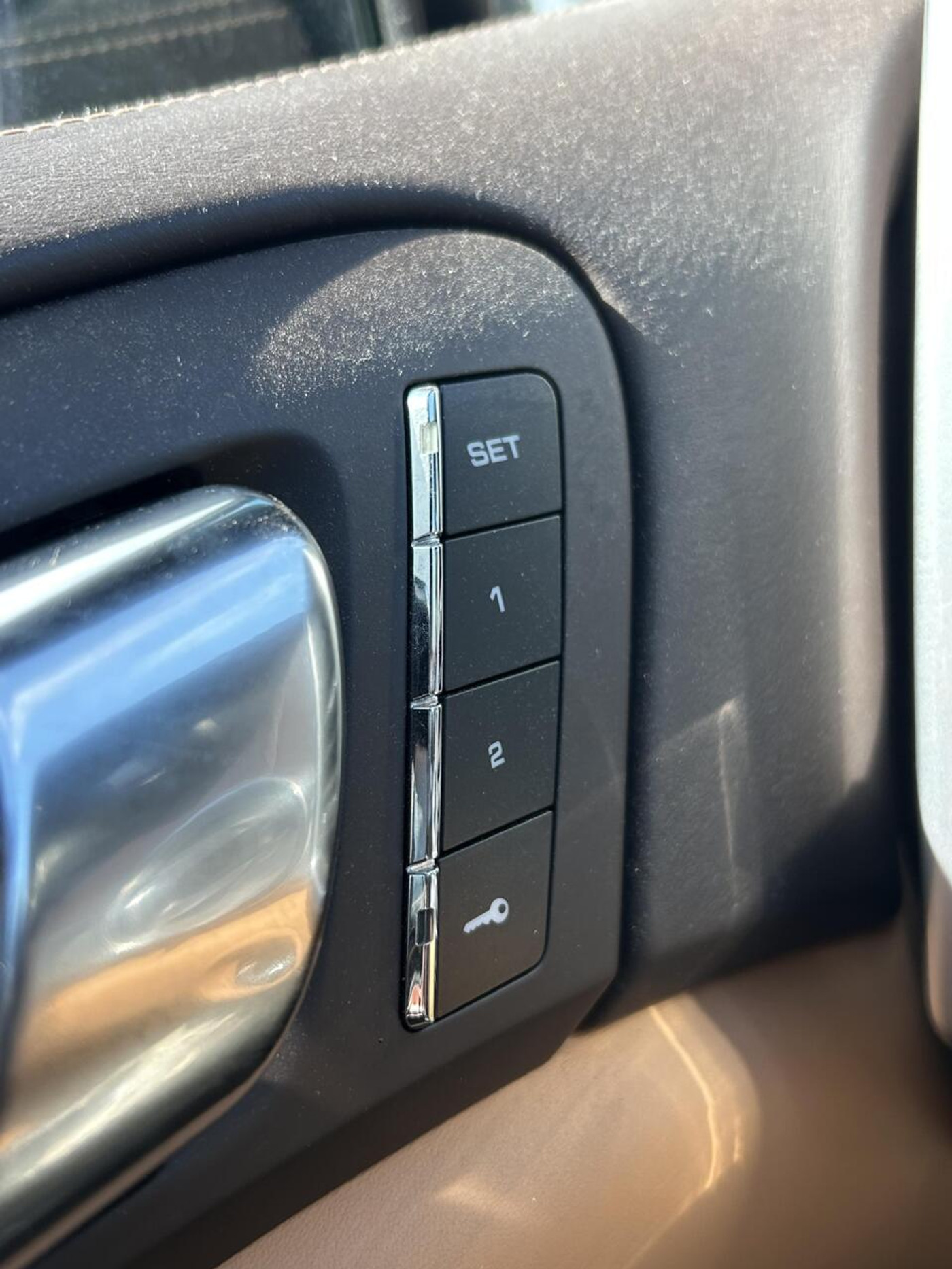 Foto van Porsche Cayenne S E-hybrid