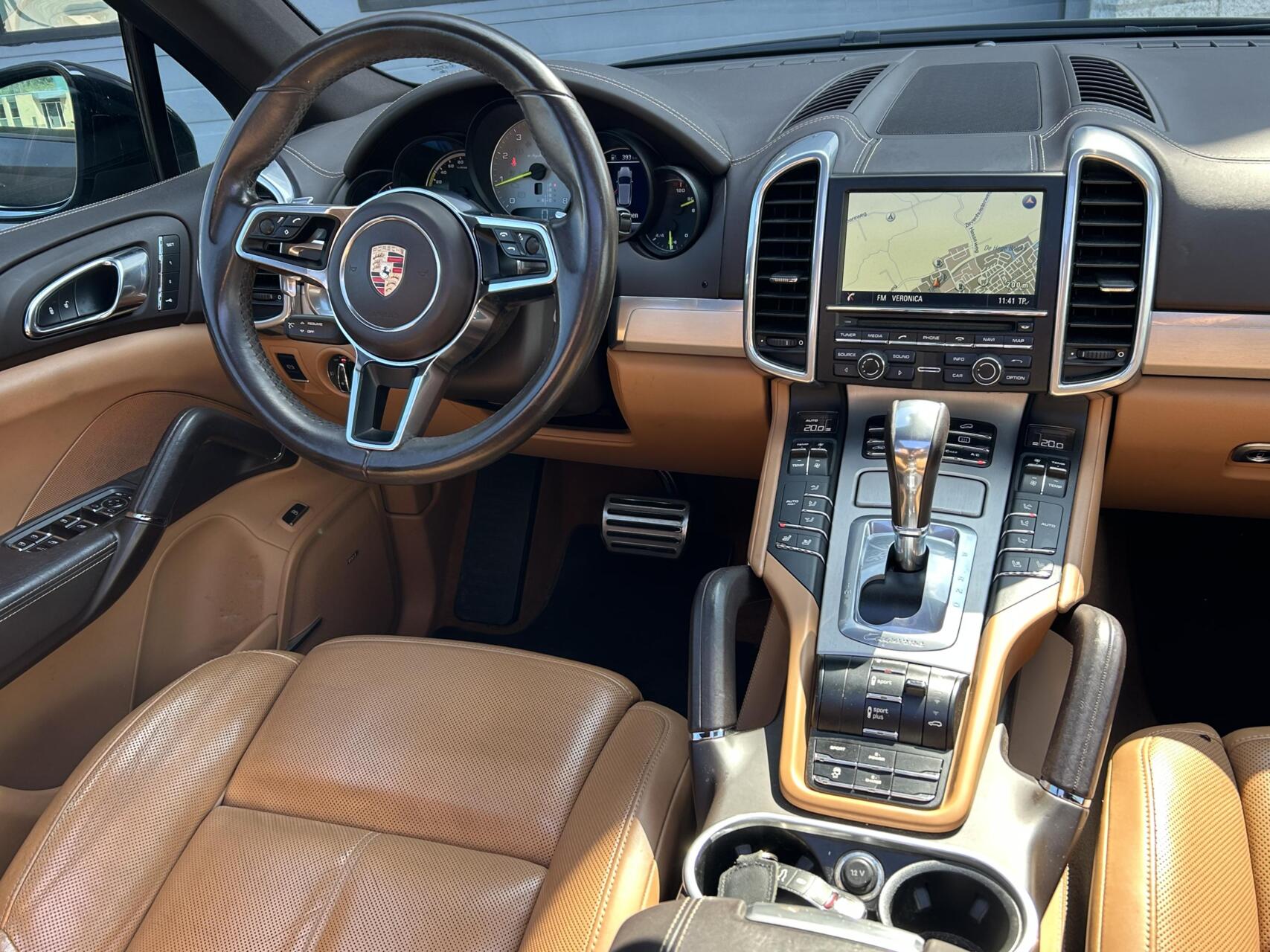 Foto van Porsche Cayenne S E-hybrid