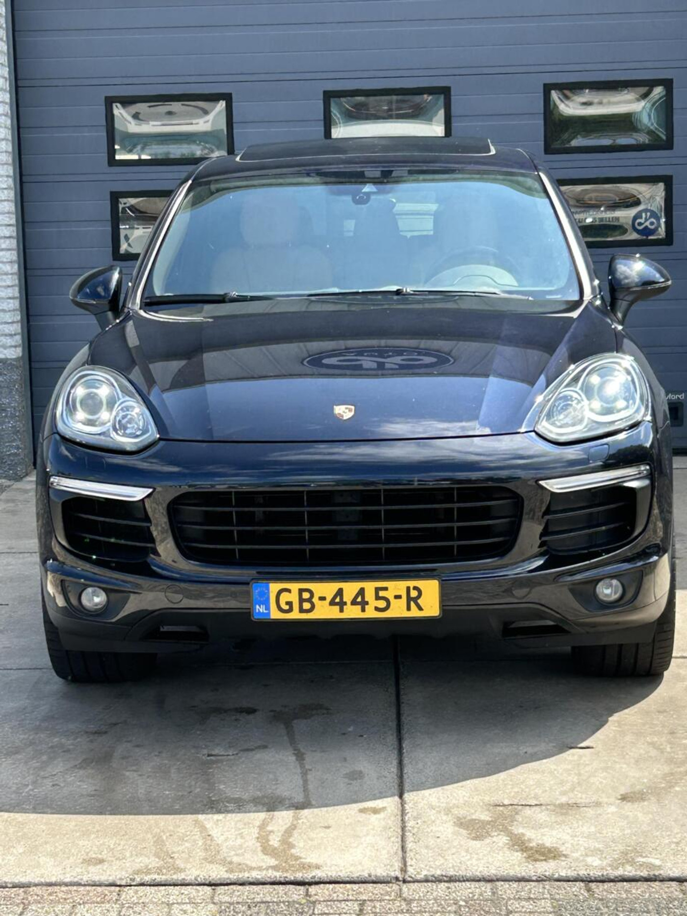 Foto van Porsche Cayenne S E-hybrid