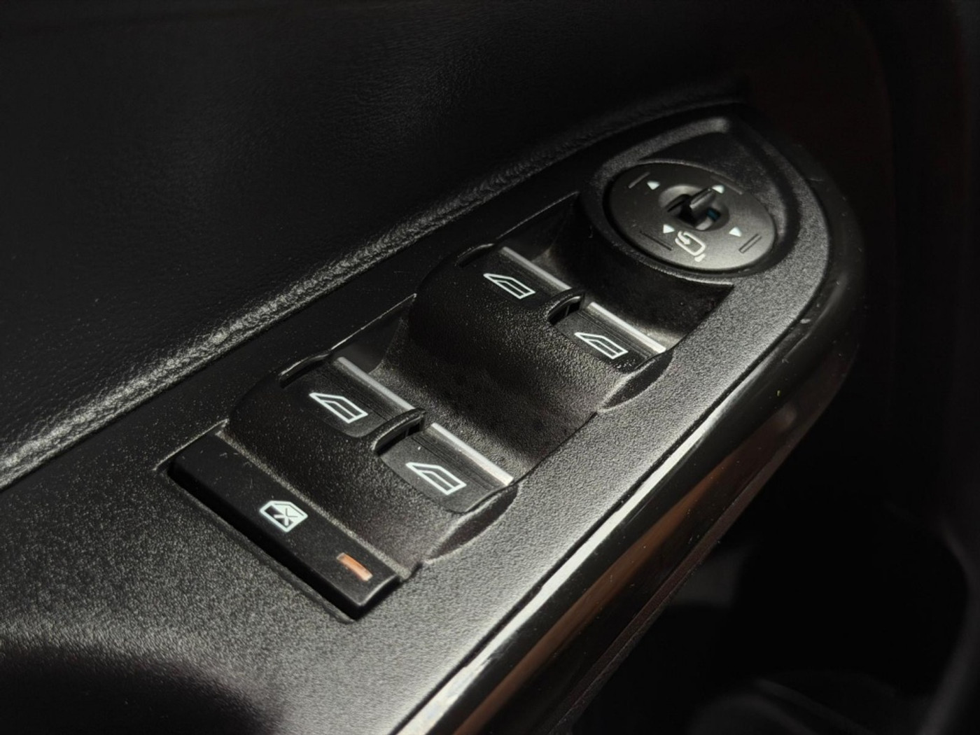 Foto van Ford B-max