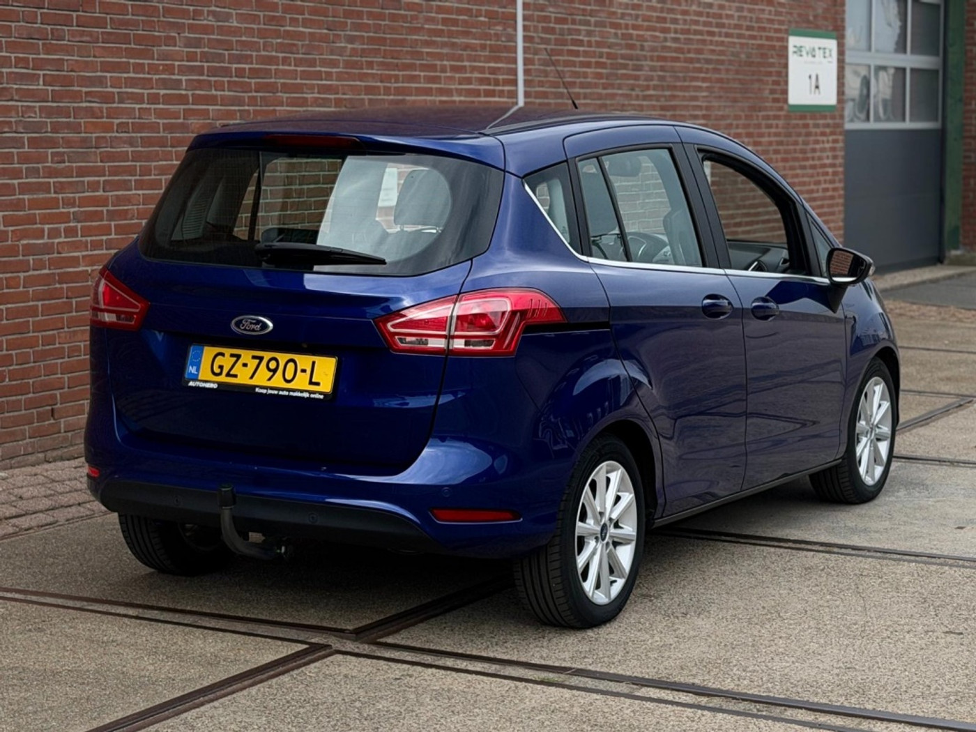 Foto van Ford B-max