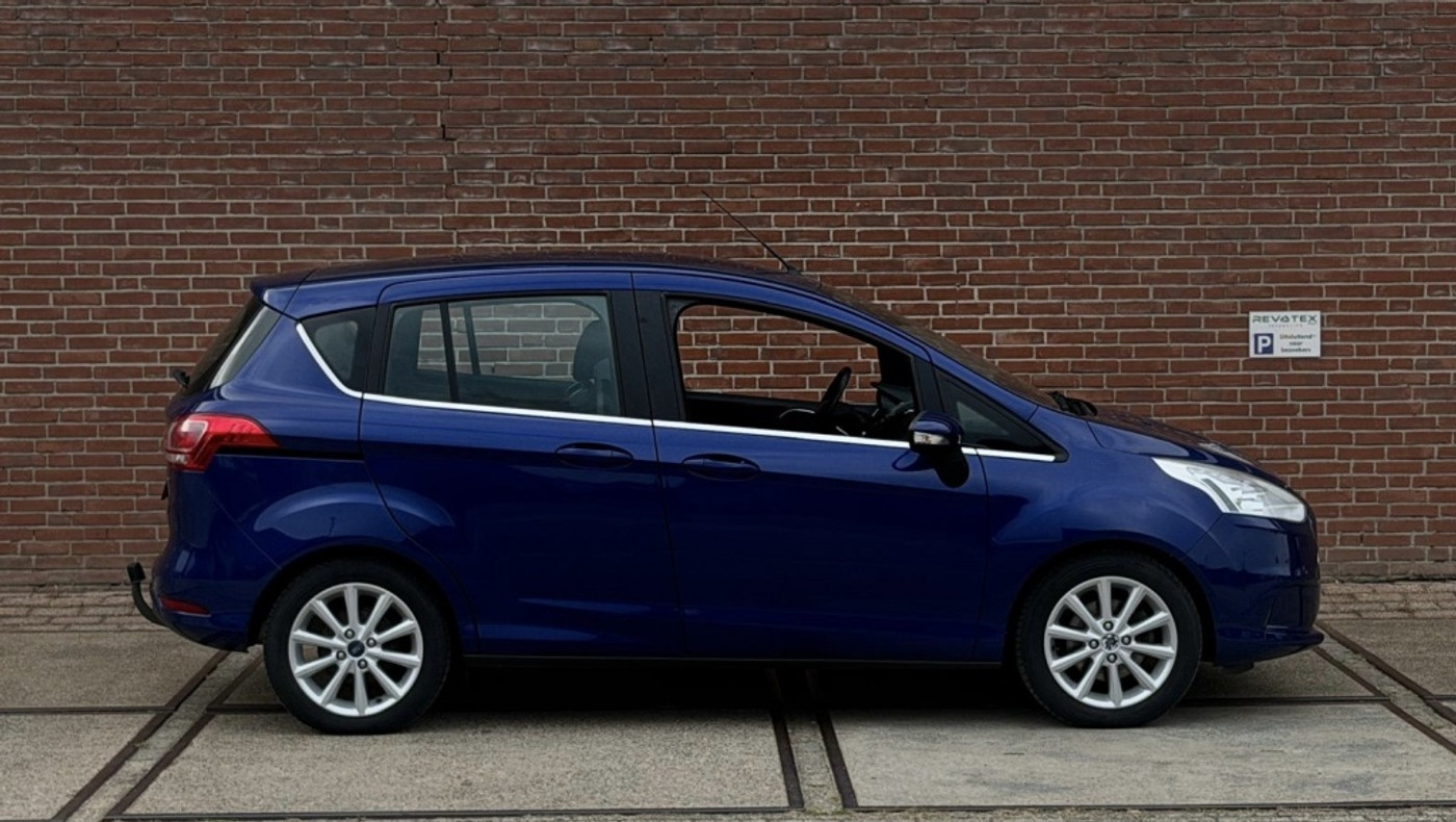 Foto van Ford B-max
