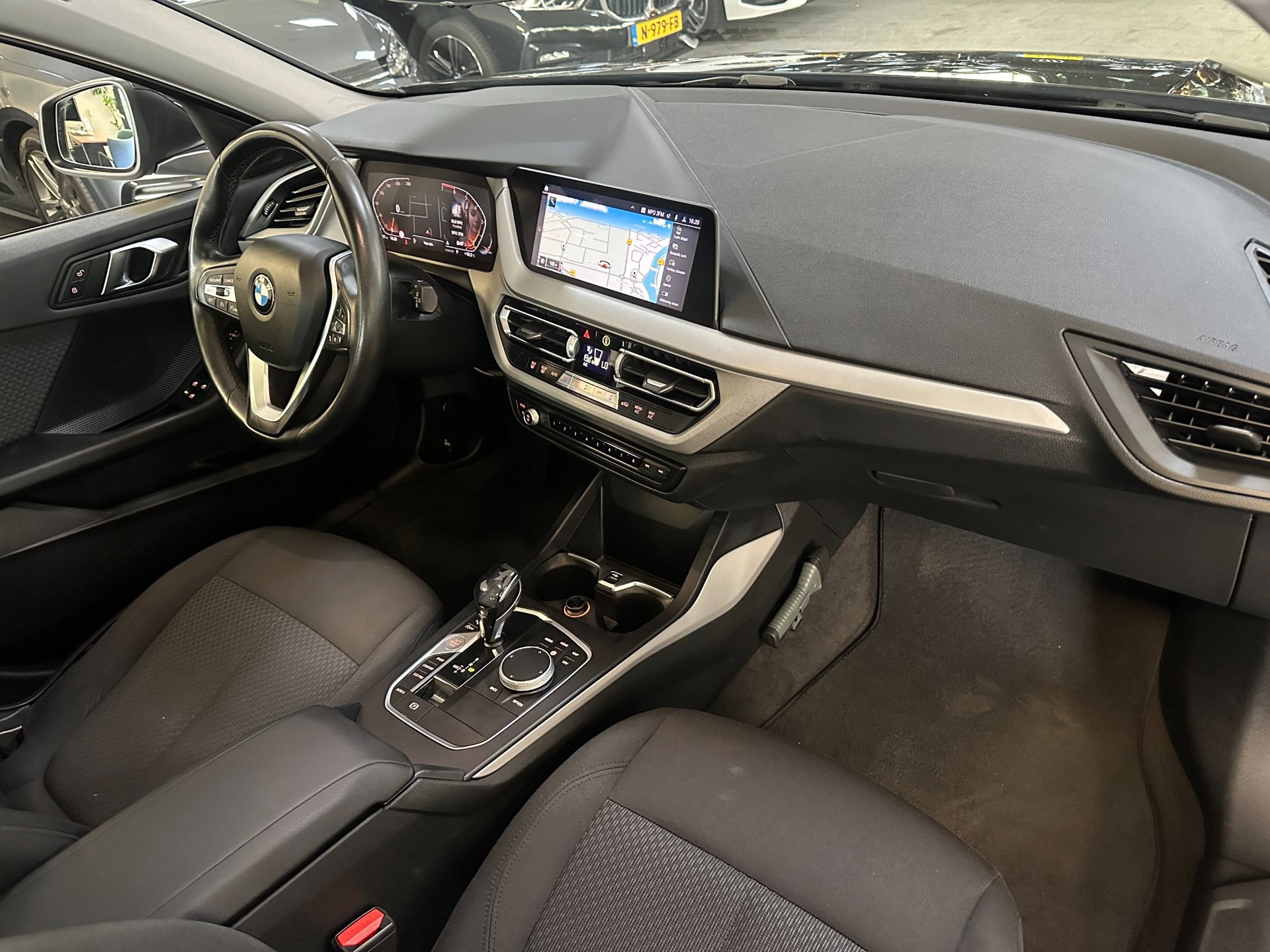 Foto van BMW 118i