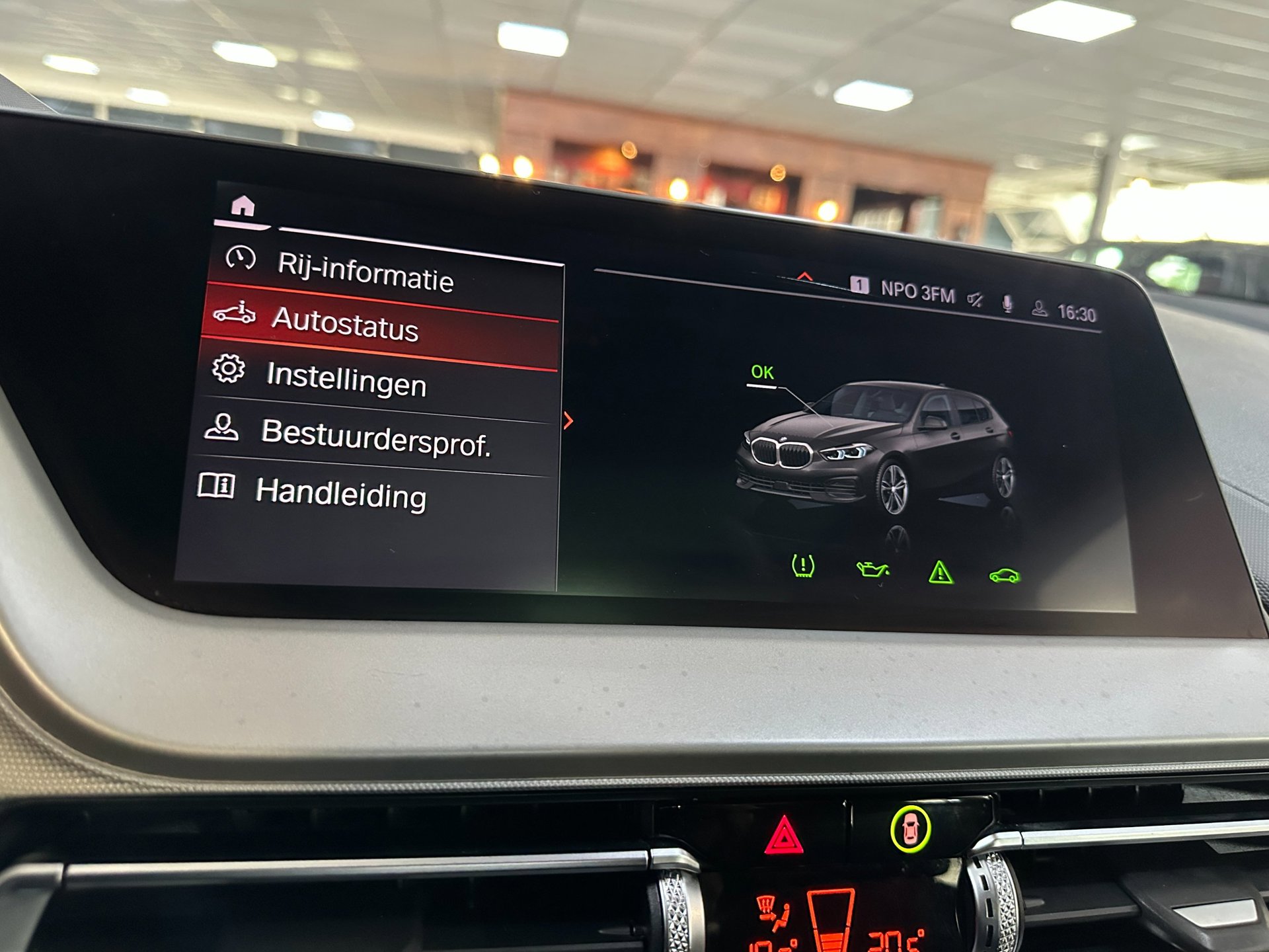 Foto van BMW 118i
