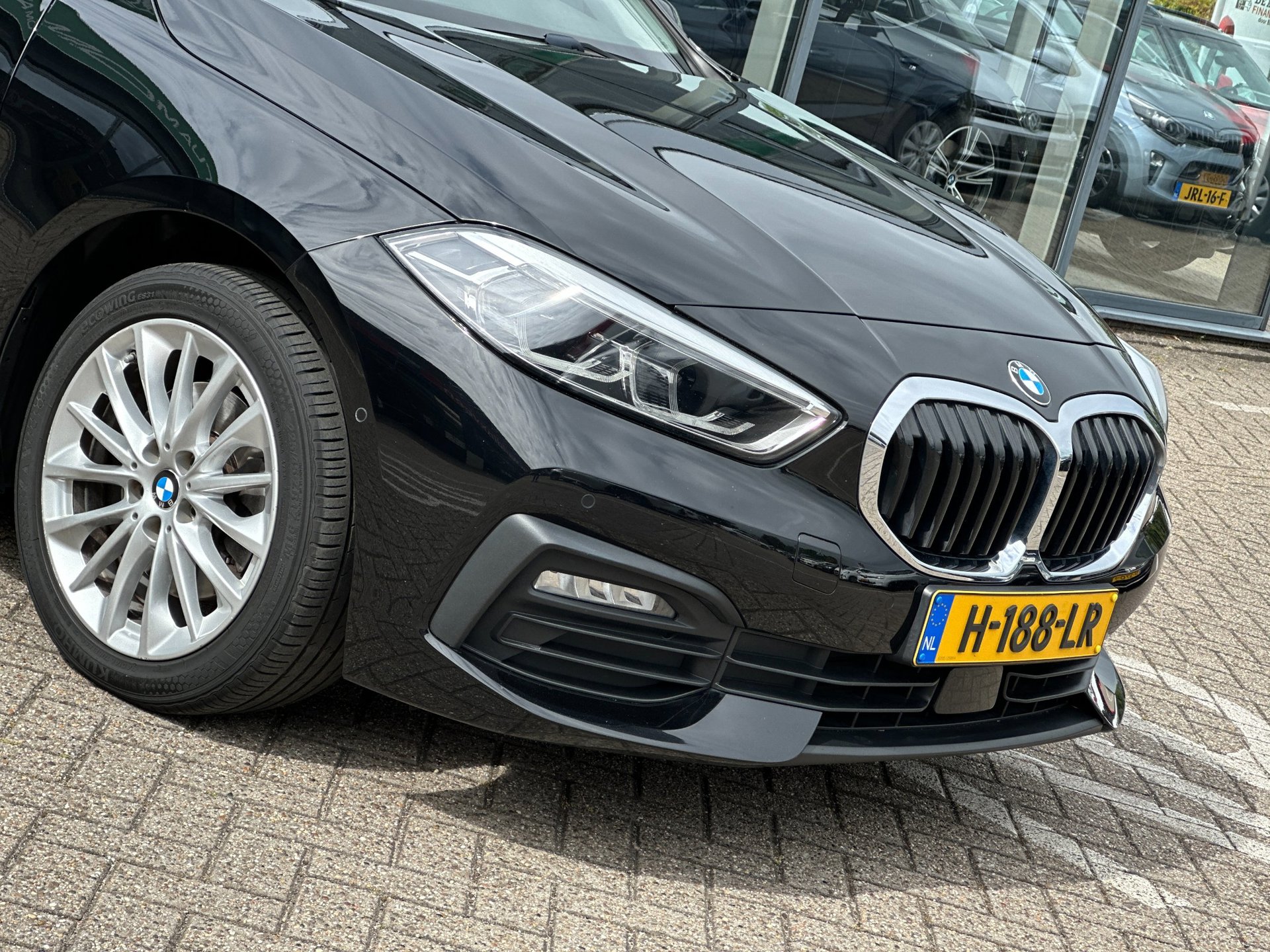 Foto van BMW 118i