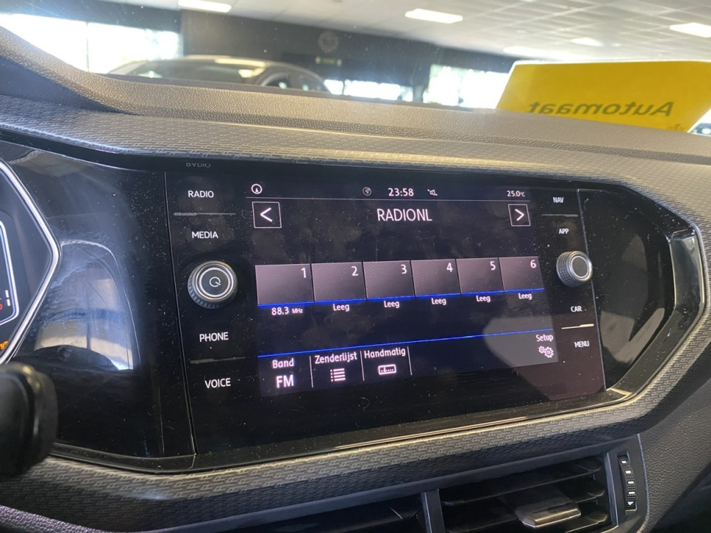 Foto van Volkswagen T-cross