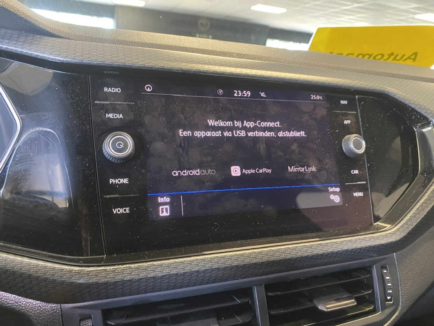 Foto van Volkswagen T-cross